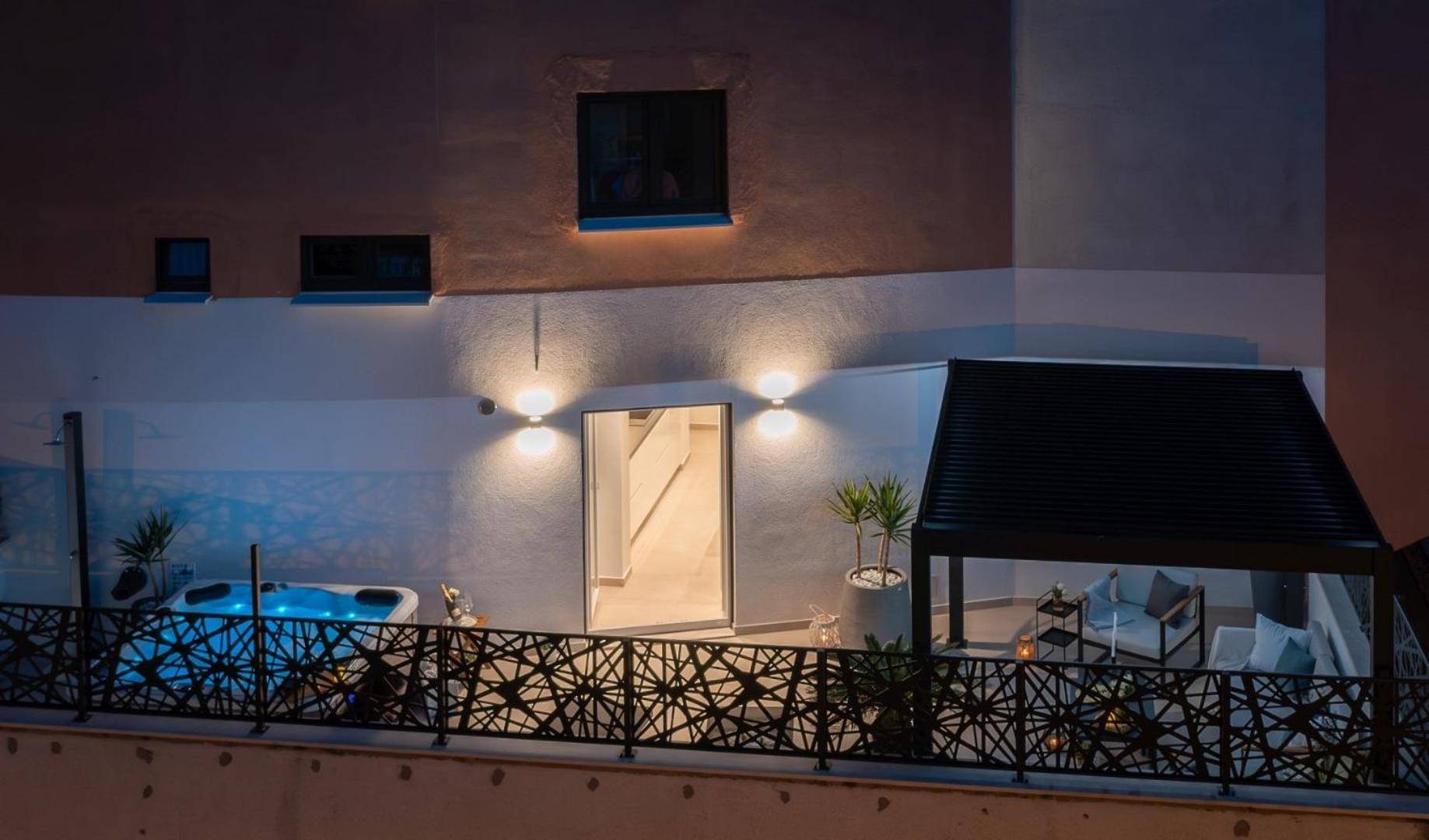 Luxury Apartment Silvery In Split Center With Jacuzzi, Sauna And Parking Екстериор снимка