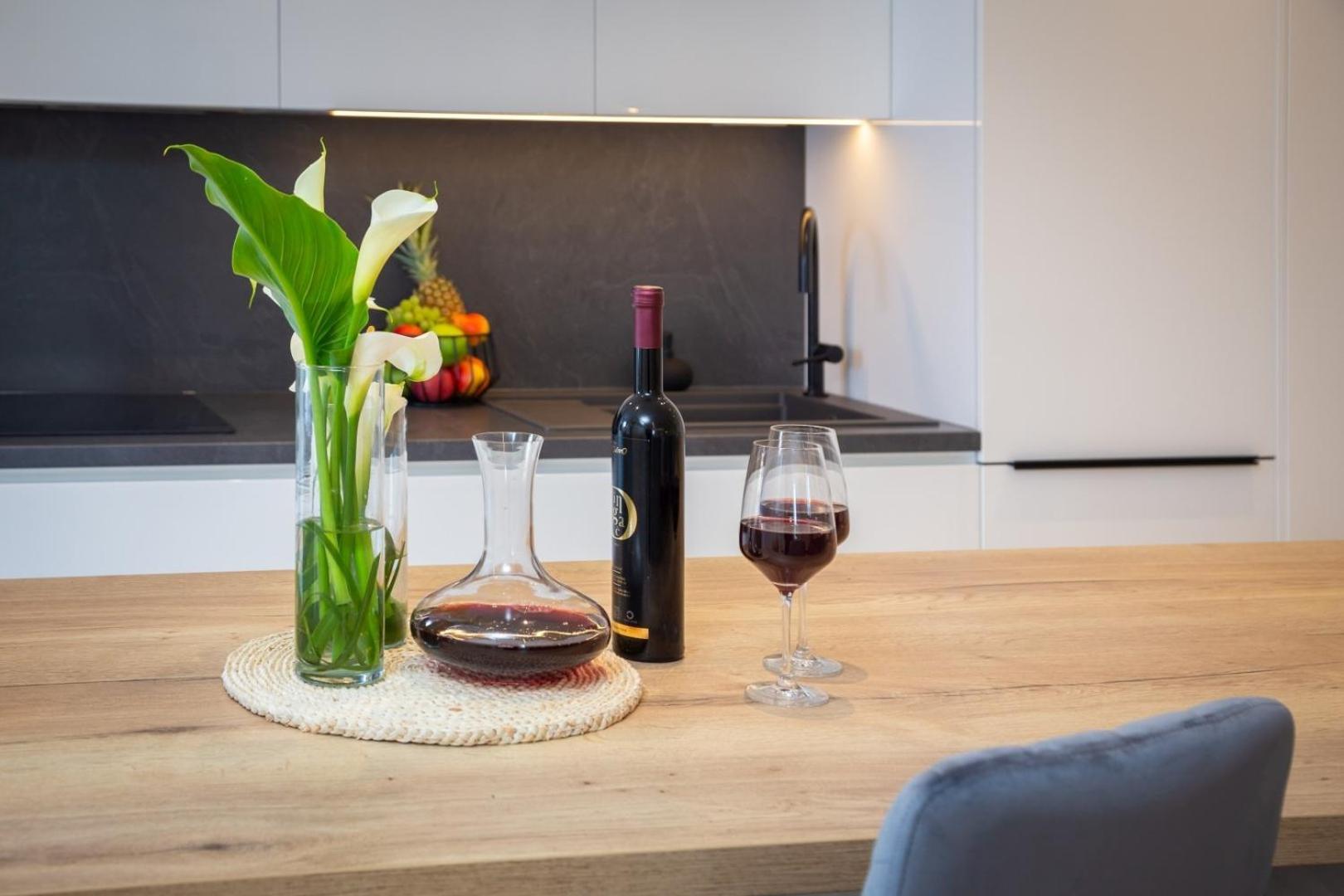 Luxury Apartment Silvery In Split Center With Jacuzzi, Sauna And Parking Екстериор снимка